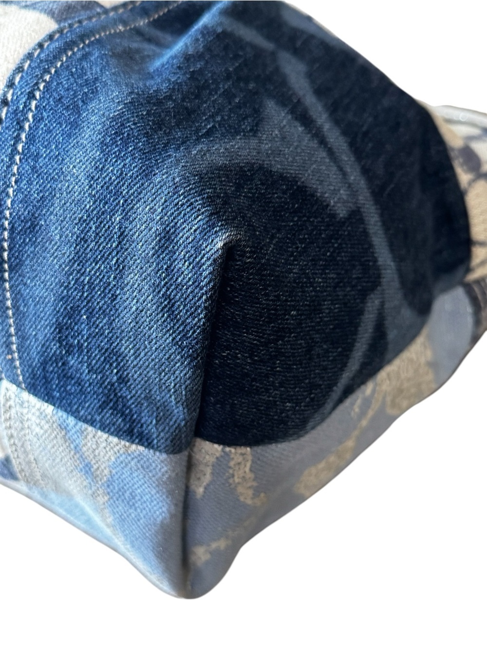 Coach Poppy Denim Patchwork
Rocker Satchel 16732 - Picture 5 of 13